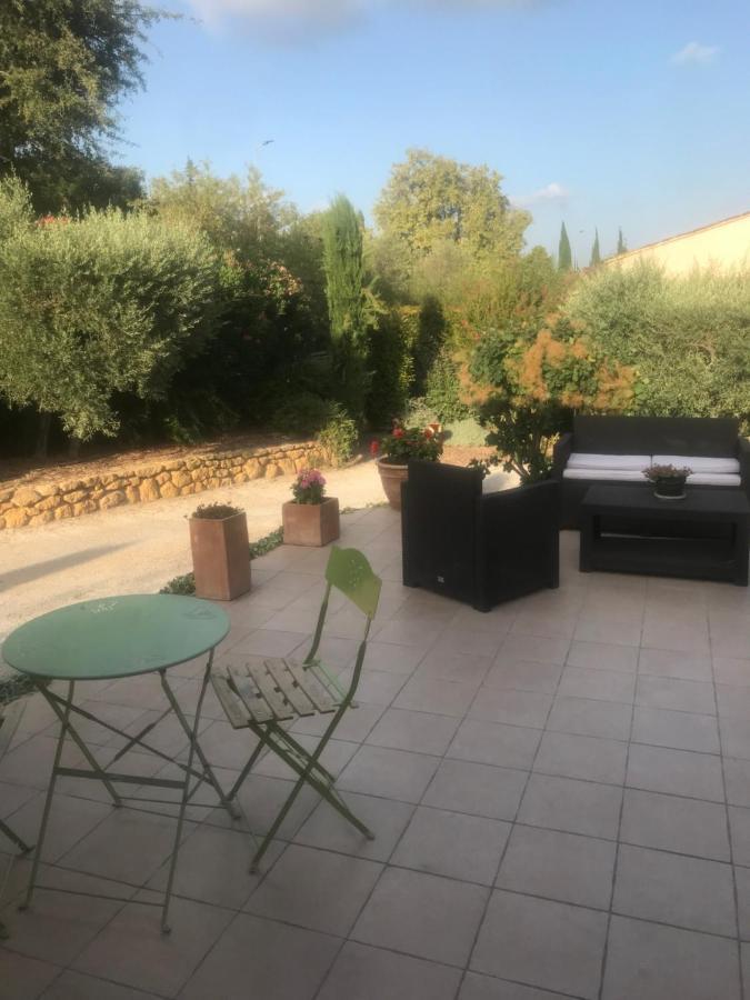 STUDIO 30 m² Lançon-Provence Exterior foto